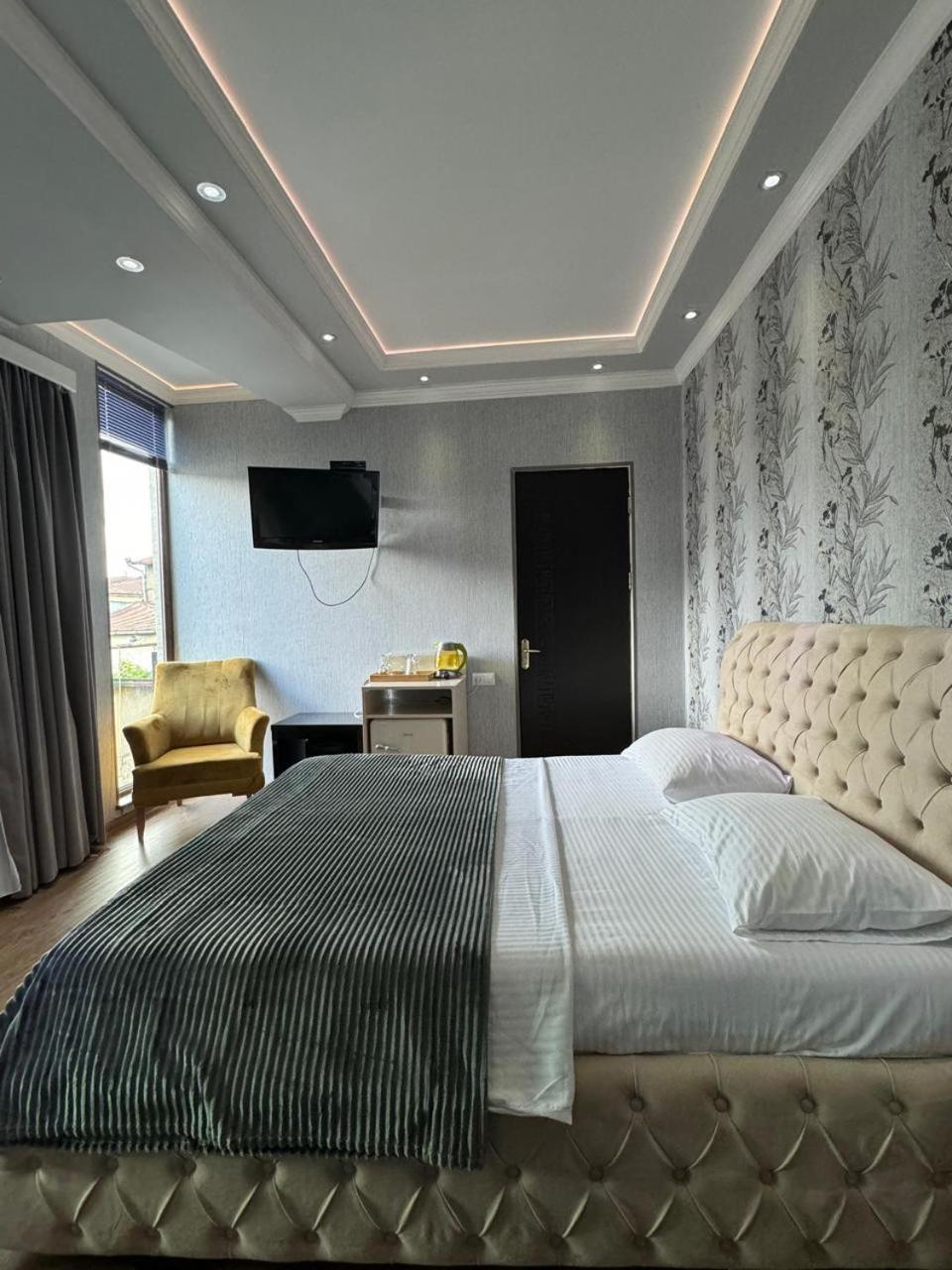 Hotel Aisi Kutaisi Exterior foto