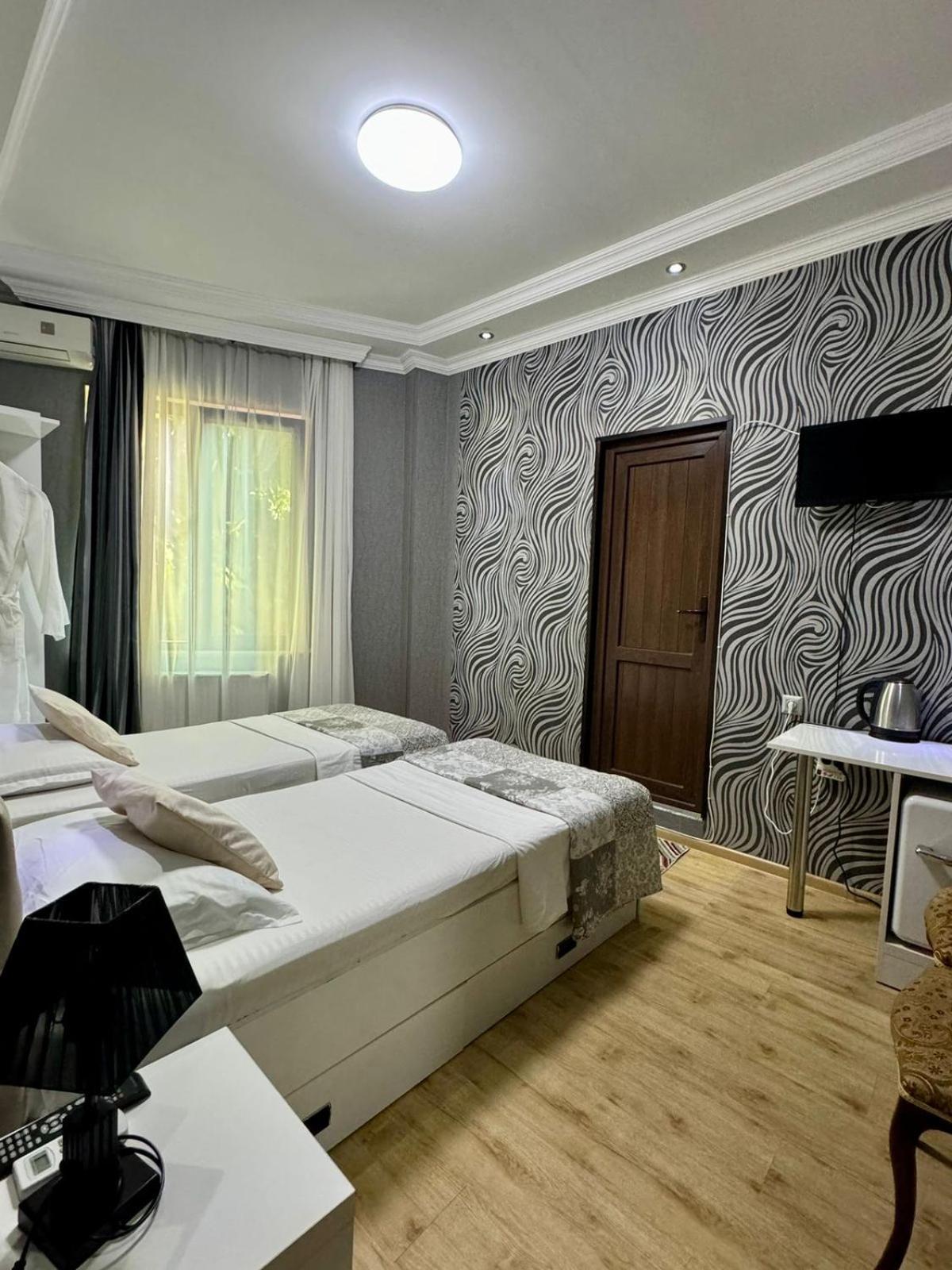 Hotel Aisi Kutaisi Exterior foto