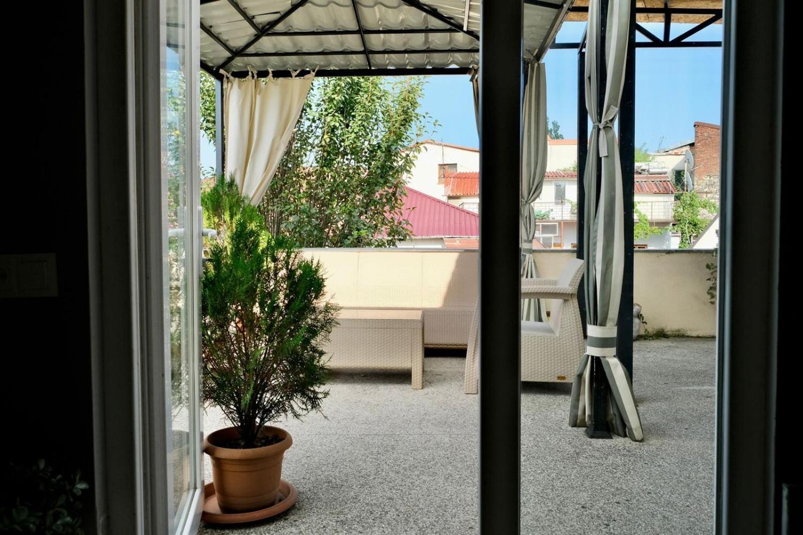 Hotel Aisi Kutaisi Exterior foto